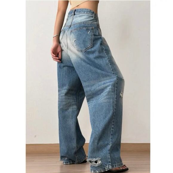 The Frankie Shop Tanner Bleach Wide Leg Jeans Worn Wash Denim Pants NWOT M - Picture 7 of 10